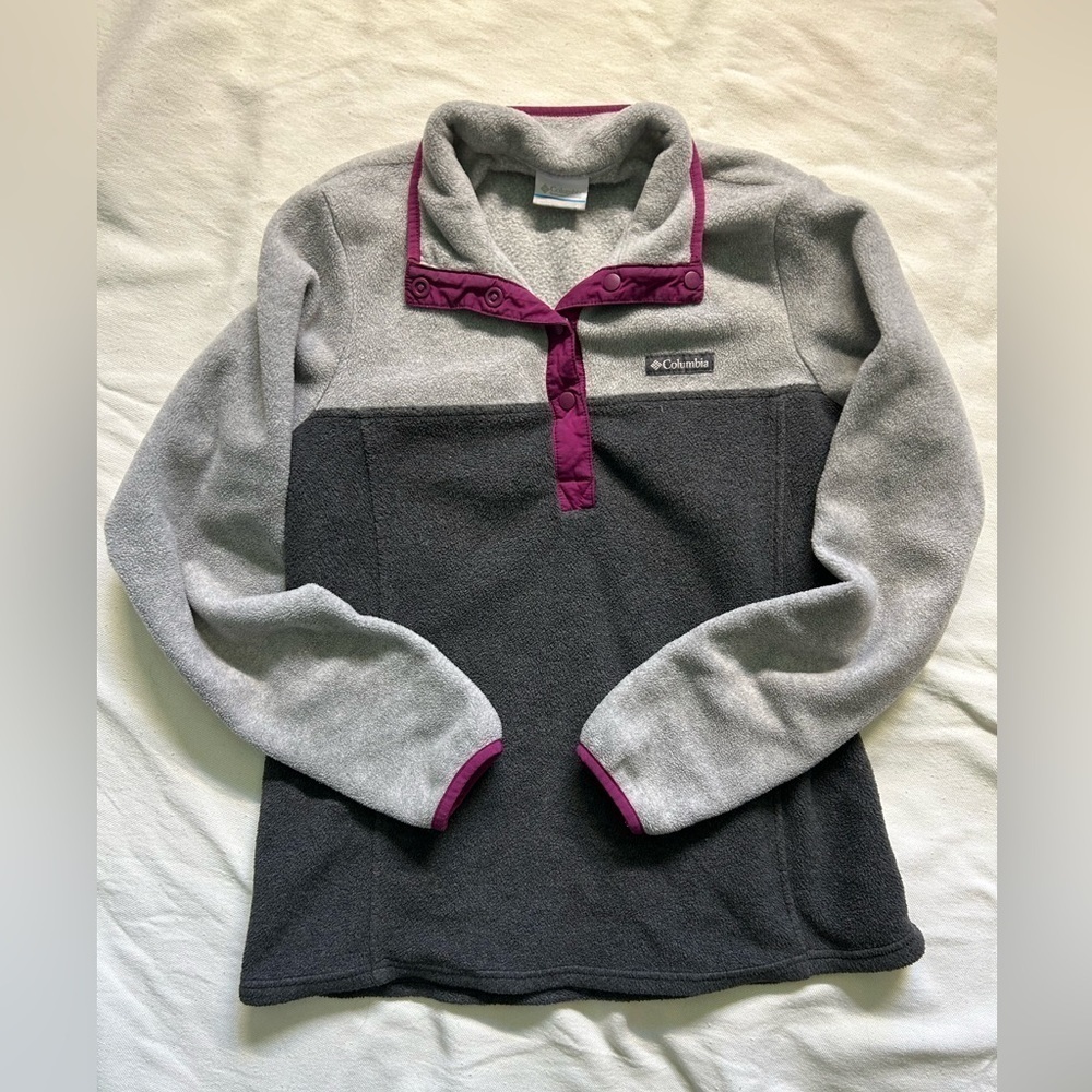 Columbia Fleece Pullover, 1/4 Snap; Color block, Gray & Purple, Women’s Medium